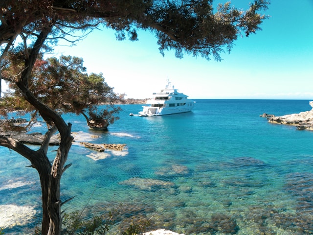 Kipras Larnaka: Ištirkite saulėje palygintą Viduržemio jūros salą